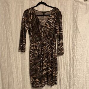 BCBGMaxAzria | Kimber Brown Patterned Dress - 3/4 Sleeve V-Neck  - Medium